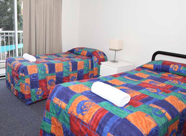 Ambassador Apartments Holiday Units - Accommodation in Bendigo 4