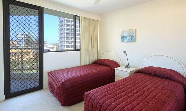 Bayview Apartments Rainbow Bay - Accommodation Mount Tamborine 4