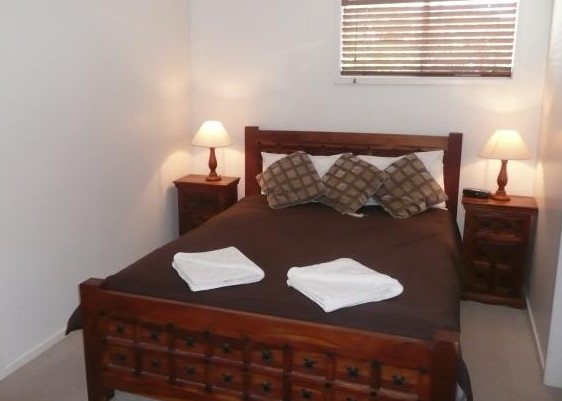 Beachside Holiday Units - Accommodation Airlie Beach