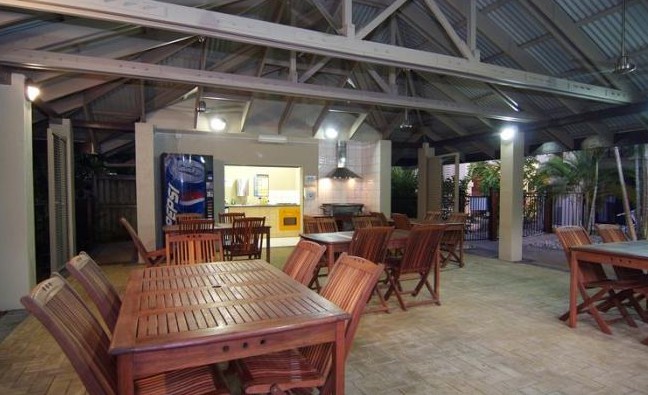 Comfort Suites Trinity Beach Club - Accommodation Sydney 4
