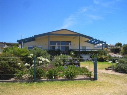 Emu Bay Lodge - Accommodation VIC