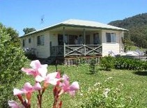 Big Bell Farm - Accommodation Redcliffe