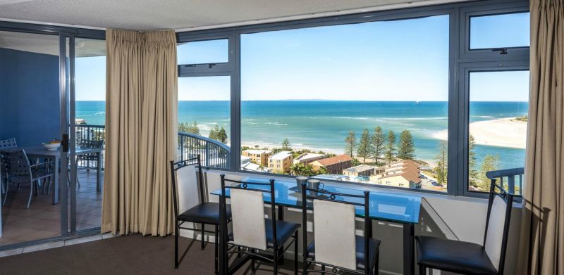 Centrepoint Holiday Apartments Caloundra - Coogee Beach Accommodation