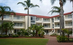 Key Largo Apartments - Yamba Accommodation