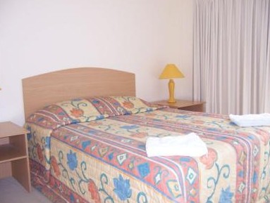 Burleigh Terraces Luxury Apartments - St Kilda Accommodation 3