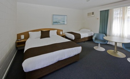 Best Western Hospitality Inn Geraldton - Whitsundays Accommodation 1