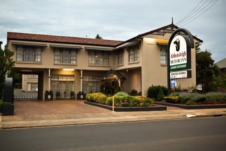 Abbotsleigh Motor Inn - Tourism Canberra