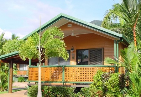Cairns Coconut Holiday Resort - Kempsey Accommodation 0