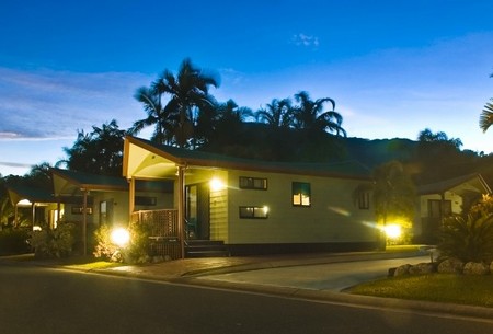 Cairns Coconut Holiday Resort - Kempsey Accommodation 1