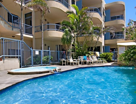 Coolum Baywatch Resort - St Kilda Accommodation 5