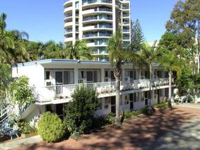 Great Lakes Motor Inn - Accommodation in Surfers Paradise