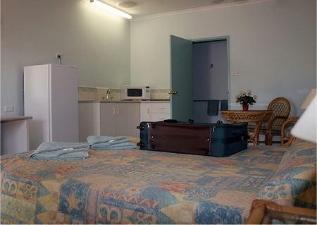 Broome Motel - St Kilda Accommodation 1