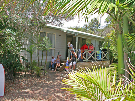 One Mile Beach Holiday Park - Accommodation Mooloolaba