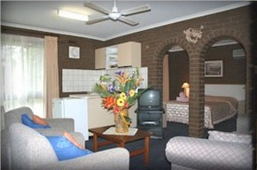 Paradise Holiday Apartments Villas - Accommodation in Bendigo
