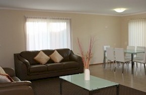 Paradise Holiday Apartments Villas - Accommodation QLD 1