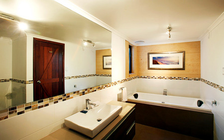 Whalers Cove Villas - Coogee Beach Accommodation 5