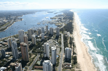 Bahia Beachfront Apartments - Hervey Bay Accommodation 5