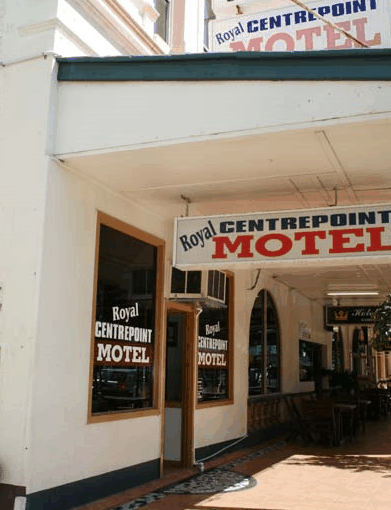 Royal Centrepoint Motel - thumb 2