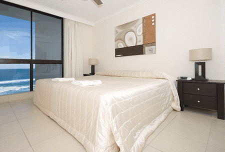 Olympus Apartments - Accommodation QLD 1