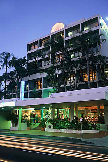 Cairns Sunshine Tower Hotel - St Kilda Accommodation 0