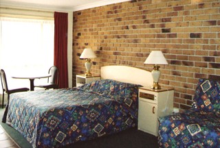 Crows Nest Motel - Accommodation in Surfers Paradise