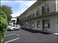 Hello Adelaide Motel + Apartments - thumb 1