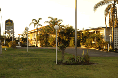 Best Western Hospitality Inn Geraldton - Whitsundays Accommodation 4