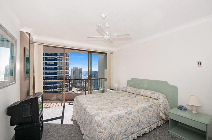 Bougainvillea Apartments - Coogee Beach Accommodation 3