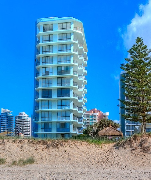 Hibiscus on the Beach - Surfers Paradise Gold Coast