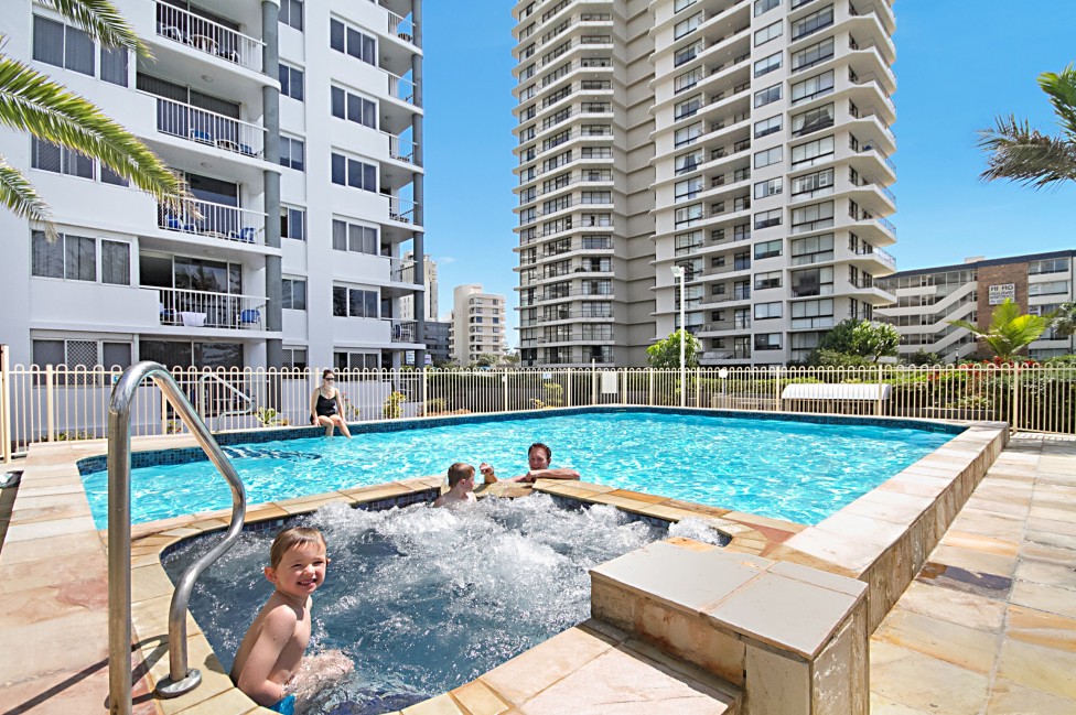 Sandpiper Apartments Broadbeach - Accommodation QLD 3