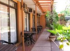 Desert Rose Inn - Accommodation Cooktown