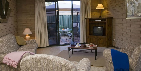 Hillsview Tourist Apartments - Dalby Accommodation 2