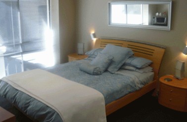 New York on King - Accommodation Cooktown
