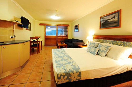 Boathaven Spa Resort - Accommodation QLD 2