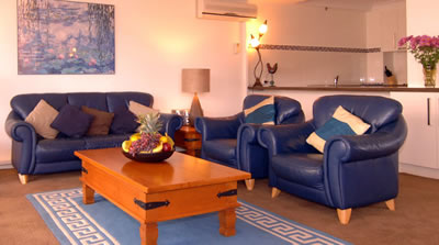 Biarritz Apartments - St Kilda Accommodation 3