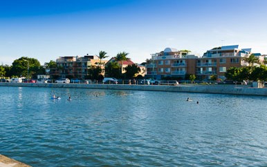 Pelicans Nestle Inn - Surfers Paradise Gold Coast