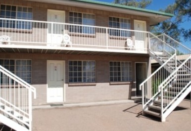 White Gum Motel - Accommodation QLD 5