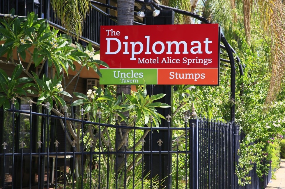 The Diplomat Motel - thumb 1