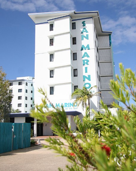 San Marino By The Sea - Accommodation Redcliffe
