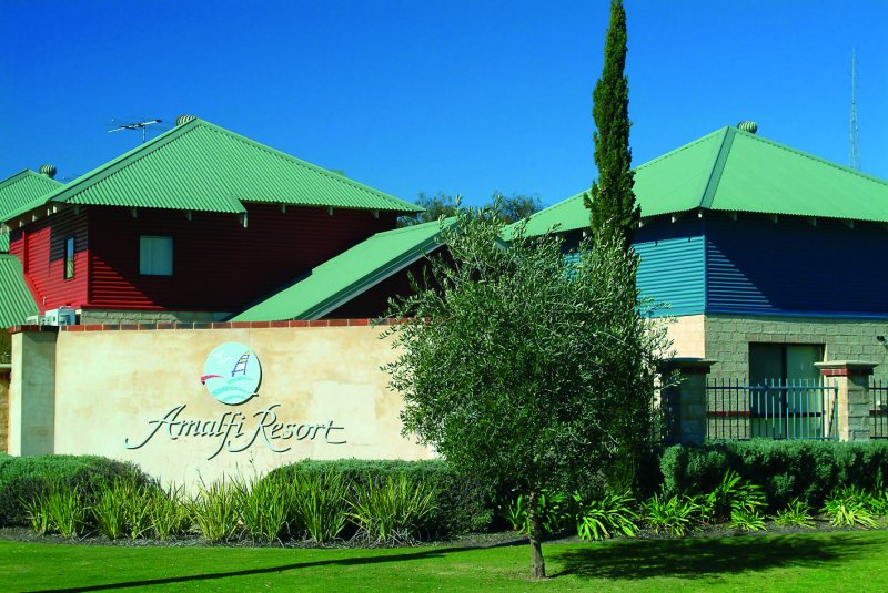 Amalfi Resort - Accommodation Sydney 4