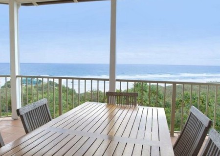 Whale Watch Ocean Beach Resort - Accommodation QLD 2