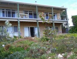 The Dog And Cockle Beach House - Coogee Beach Accommodation