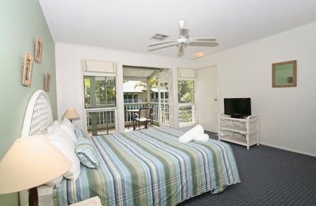 Coral Beach Noosa Resort - Whitsundays Accommodation 2