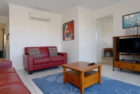Kings Way Apartments - Accommodation Tasmania