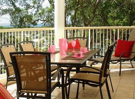 Macquarie Lodge Luxury Apartments - Hervey Bay Accommodation 1