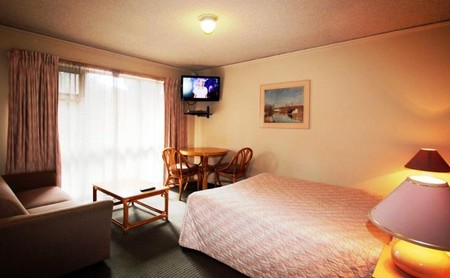 Beaumaris Bay Motel - Dalby Accommodation
