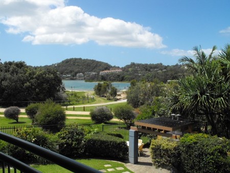 Currumbin Sands On The Beach - Lismore Accommodation 2