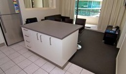 President Holiday Apartments - Accommodation QLD 1