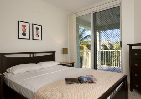On The Beach Holiday Apartments - Coogee Beach Accommodation 2