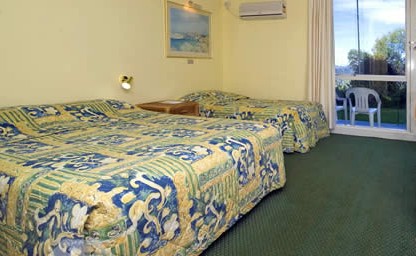 All Seasons Salamander Shores - Accommodation in Surfers Paradise